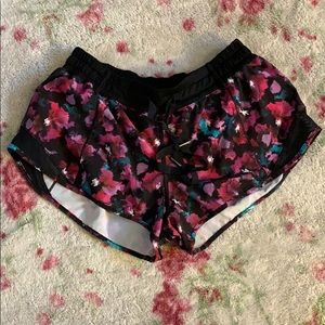 Lululemon Shortie shorts EUC